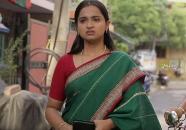 வாய்ப்பு தருவதாக கூறி “அட்ஜெஸ்ட்மென்ட்” கேட்டார்கள்; அய்யனார் துணை நடிகை ரேஷ்மா வெளியிட்ட அதிர்ச்சி தகவல்